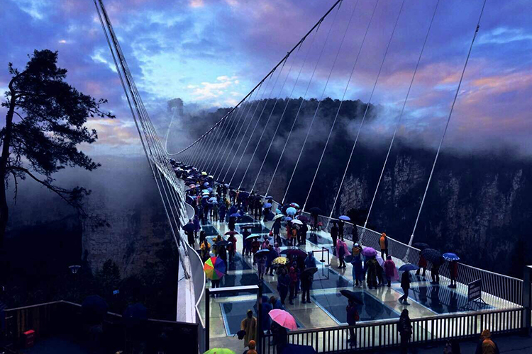 長沙出發(fā)到張家界玻璃橋、天門山、玻璃棧道、鳳凰古城3日游