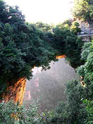 張家界、袁家界、天子山、武陵源二晚二日游